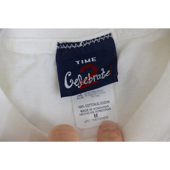 VINTAGE Time 2 Celebrate Womens Sz Medium Crew Neck Oversize T-Shirt White Heart - Picture 7 of 7